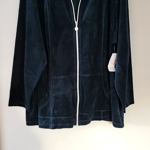 Catherines Ultimate Plush Jacket 2X - Picture 7 of 8